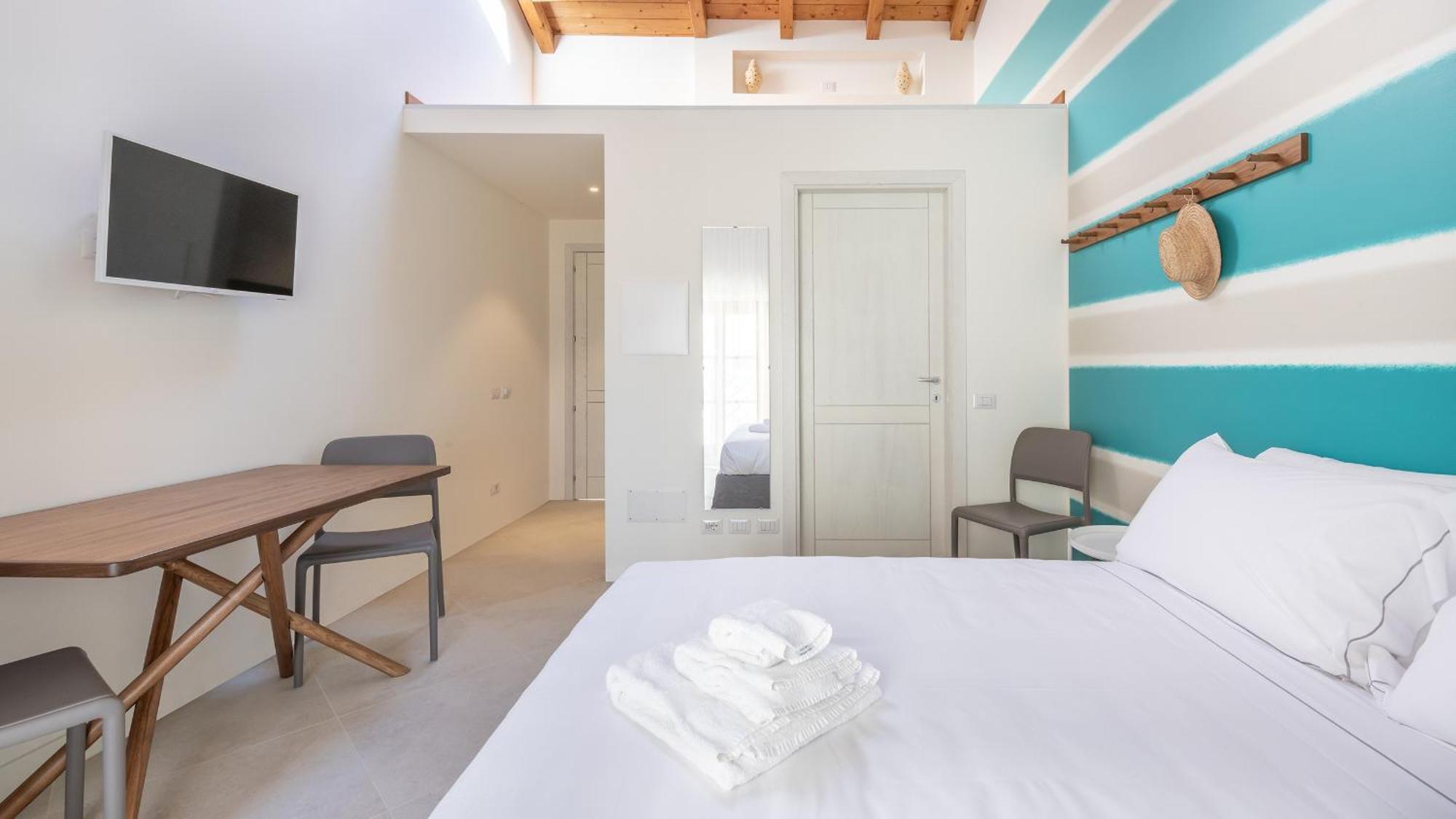 Italianway - Locanda della Meridiana Pula Bagian luar foto