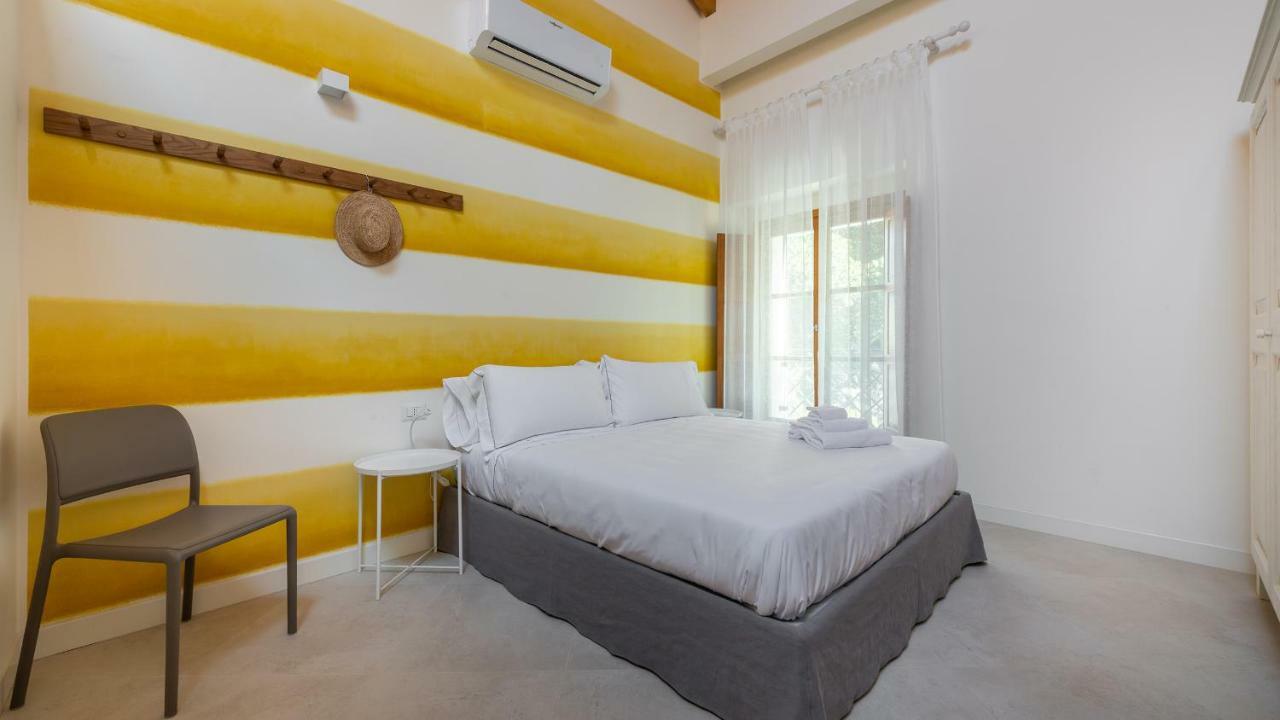 Italianway - Locanda della Meridiana Pula Bagian luar foto