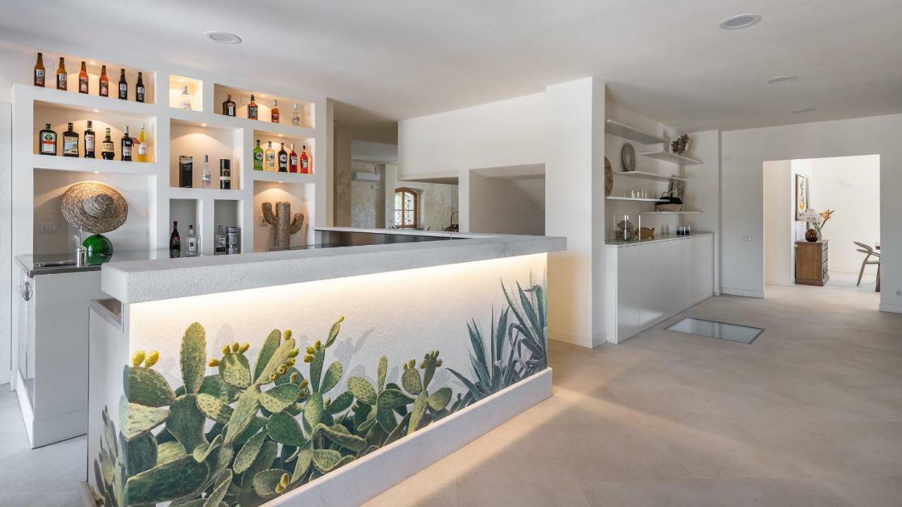 Italianway - Locanda della Meridiana Pula Bagian luar foto